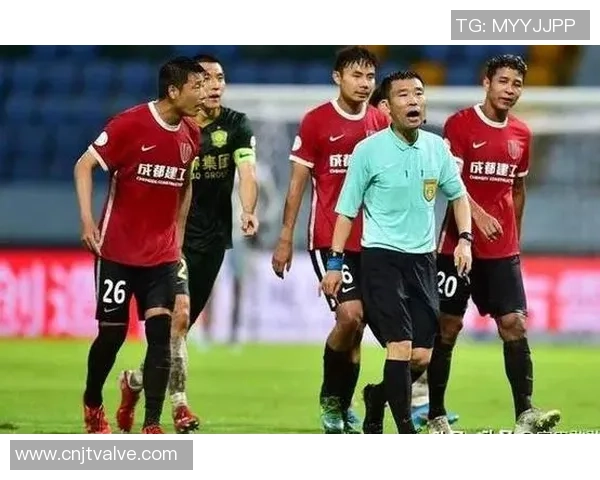 成都乒乓球队以83分领跑城市联赛积分榜展现强劲实力